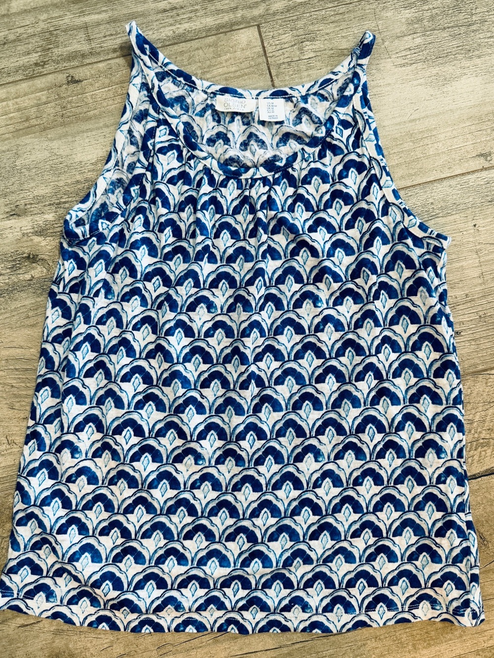 Sigrid Olsen Summer Vacation 100% Linen Blue and White Patterned Tank Top Sz M